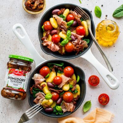 Suszone Pomidory z ziołami paski 270g - Bracia Urbanek